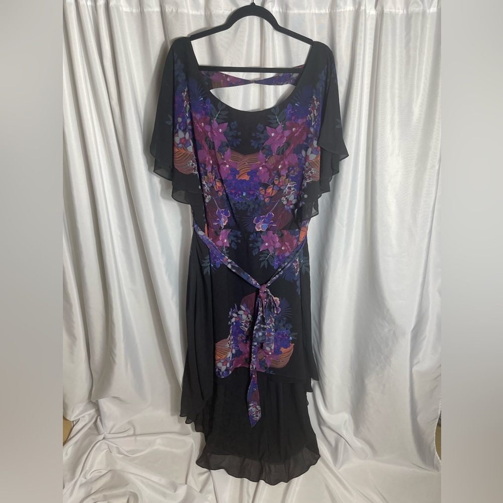 City Chic Women’s Plus Size XXL Elegant  Floral Dress W/ Belt High Low Ruffle